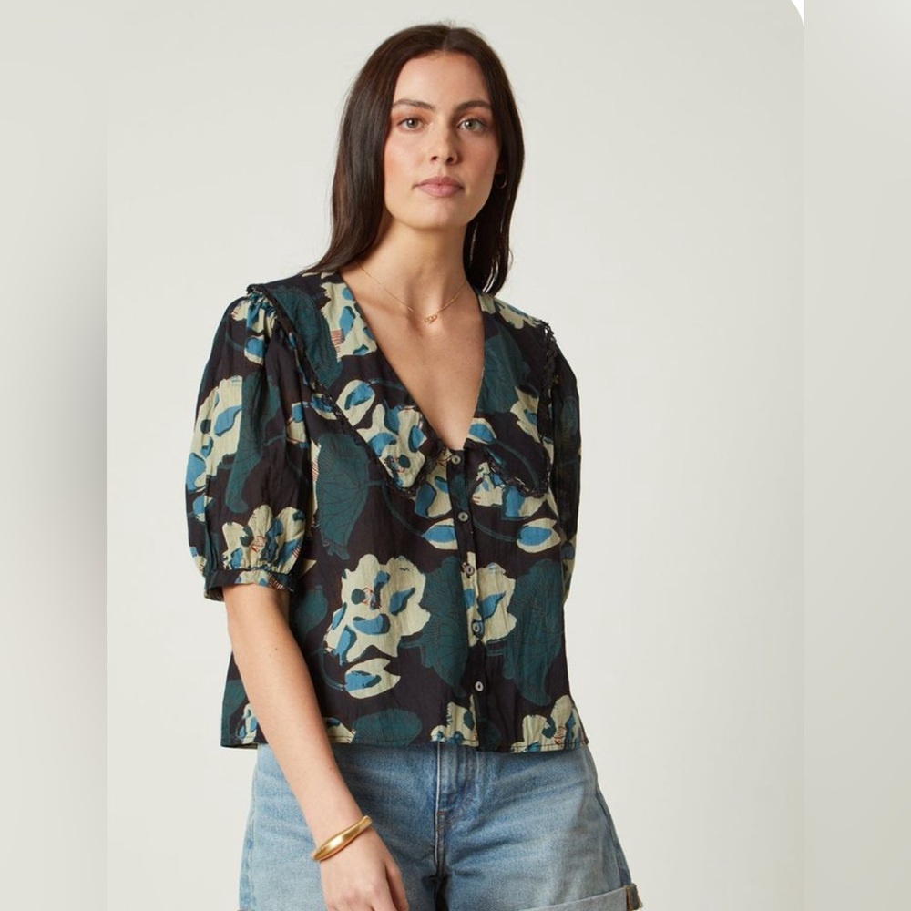 Velvet by Graham & Spencer PRESLY PRINTED COTTON LACE TOP